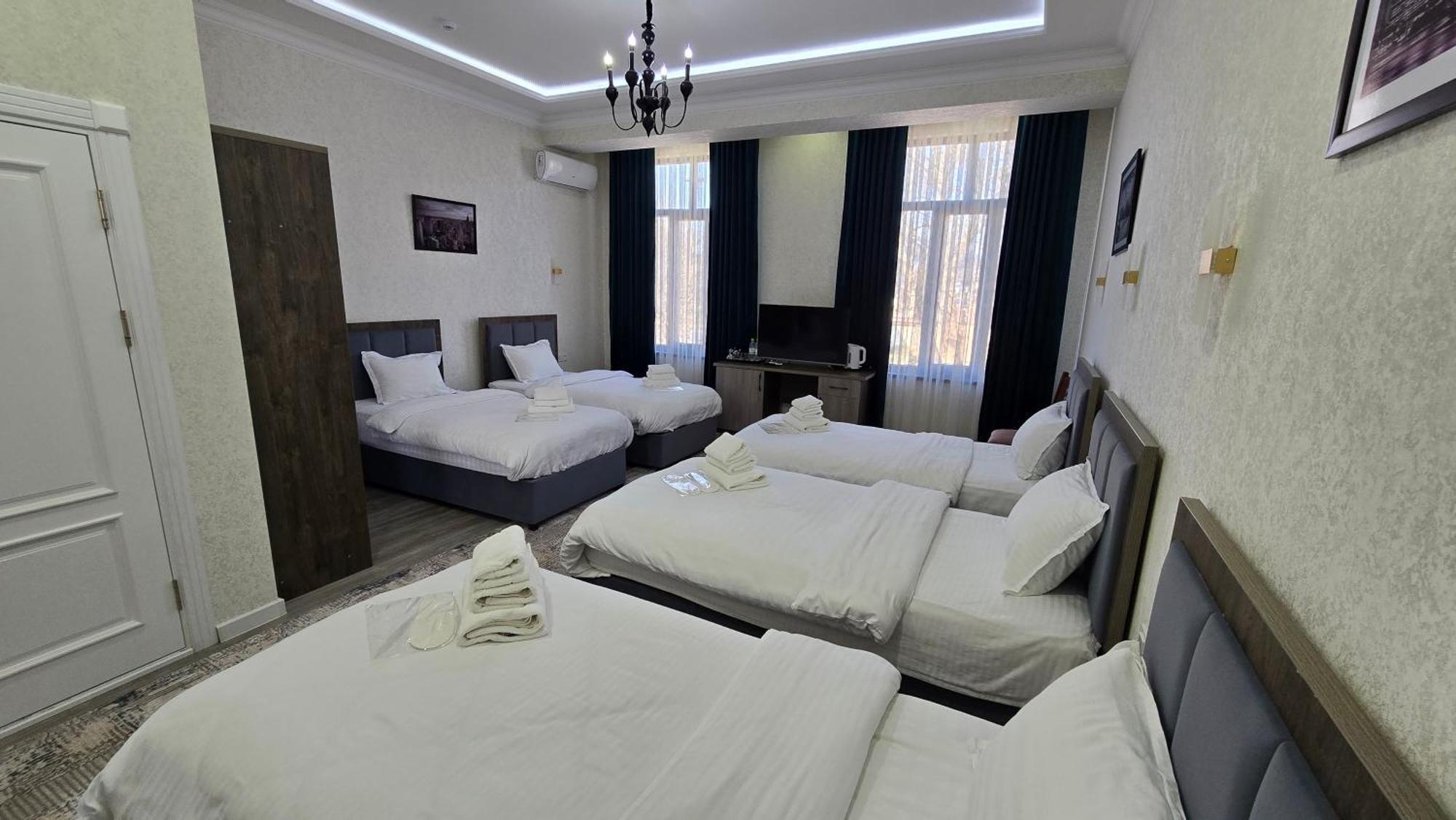 Old Station Hotel 撒马尔罕 外观 照片